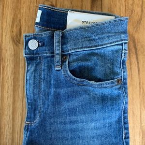 NWT GAP Stretch True Skinny Mid Rise Jeans
